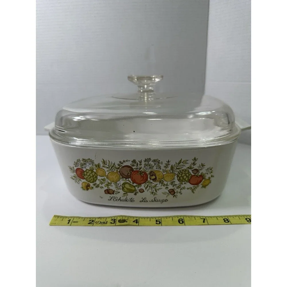 Corning Ware Spice of Life 4 Quart A-84-B L'Echalote La Sauge w/Pyrex Lid A-12-C